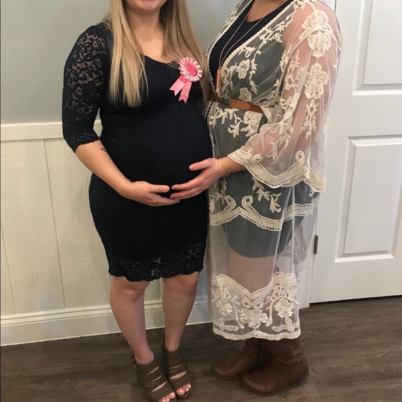 Maternity dress - Picture 2 of 3